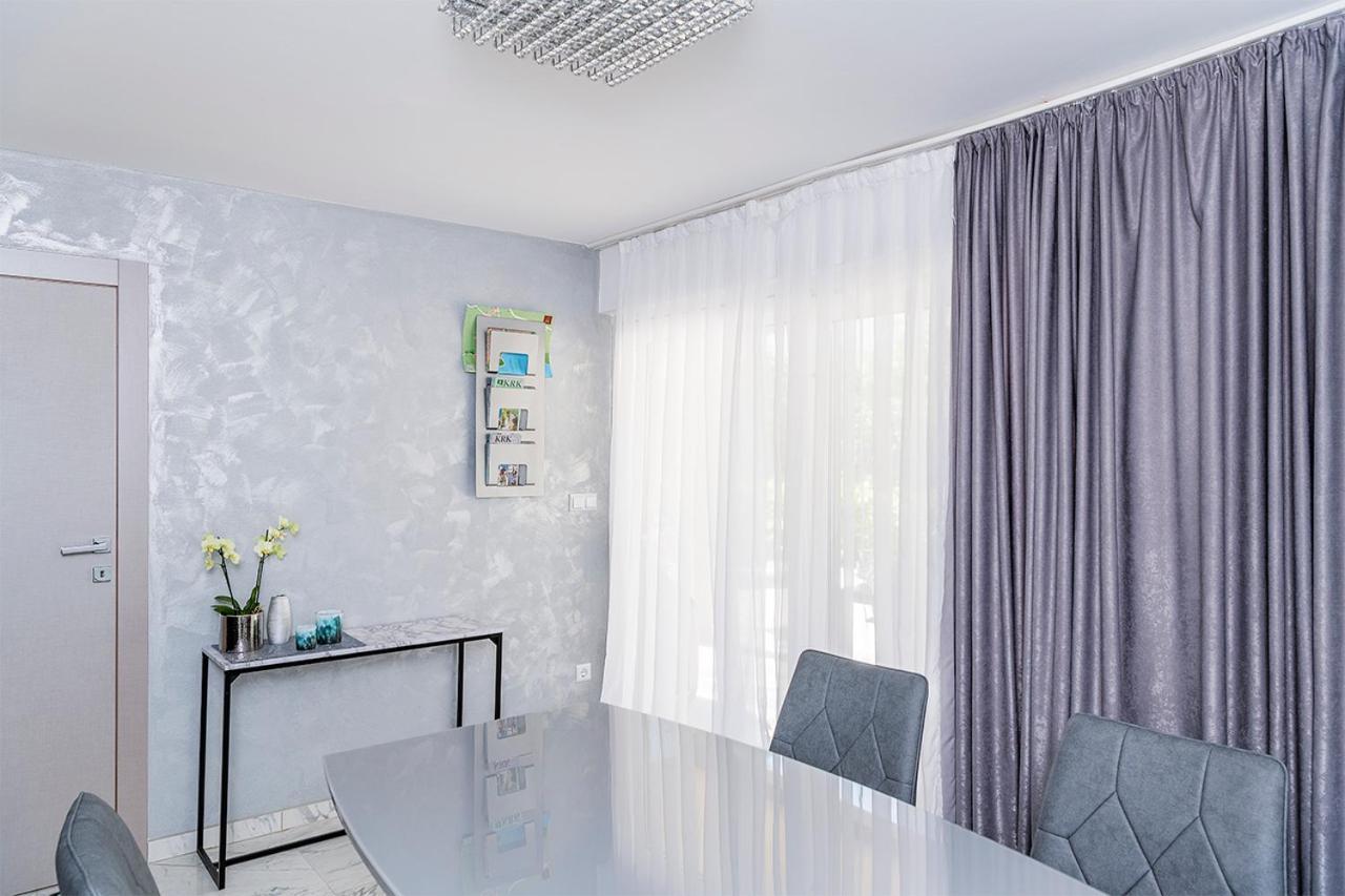 Apartments Petra Krk 크르크 외부 사진