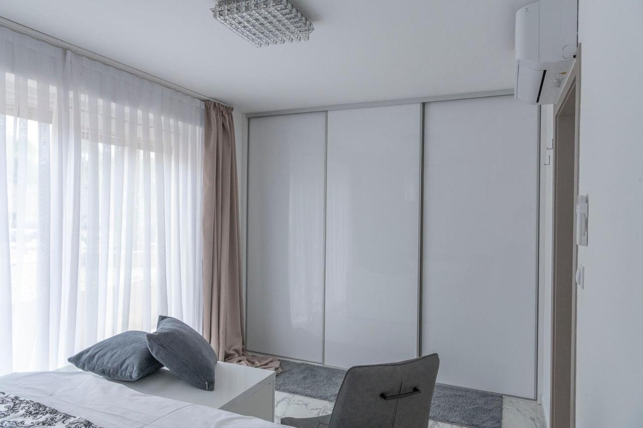Apartments Petra Krk 크르크 외부 사진