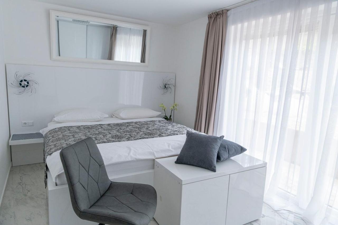 Apartments Petra Krk 크르크 외부 사진