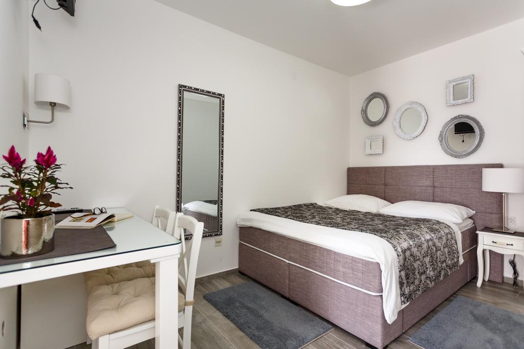 Apartments Petra Krk 크르크 외부 사진